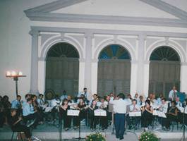 retreta-habitual-de-la-banda-de-concierto