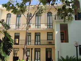 el-verso-en-el-liceoartistico-y-literario-con-la-presentacion-de-la-antologia-de-poemas-de-angel-augier