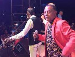 bailable-con-candido-fabre-y-su-orquesta