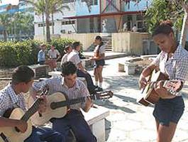 verano-feliz-presentacion-de-la-bjm