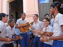 ruta-cultural-con-brigadas-artisticas-en-saludos-al-primero-de-mayo