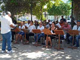 presentacion-de-la-banda-de-conciertos-de-trinidad