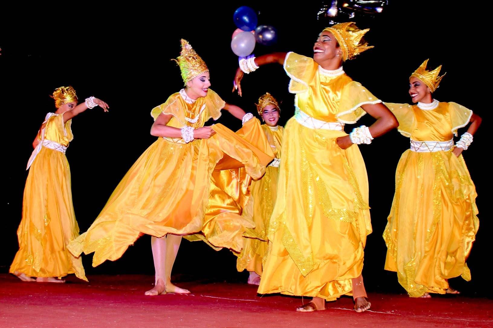 gala-en-saludo-al-triunfo-de-la-revolucion