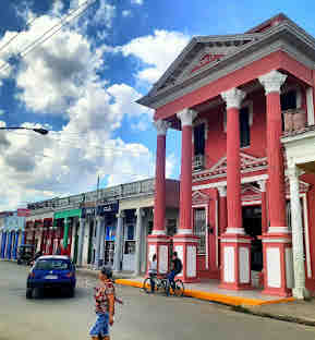 entrega-de-la-distincion-caonabo