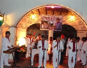 presentacion-soneros-de-camacho